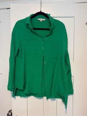 DAVI & DANI 100% Cotton Oversized Button Down - Women’s Small